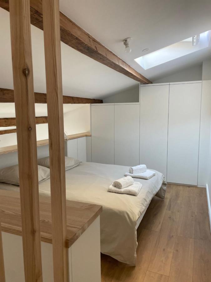 L Appartement Sete Magnifique Duplex Climatise Extérieur photo